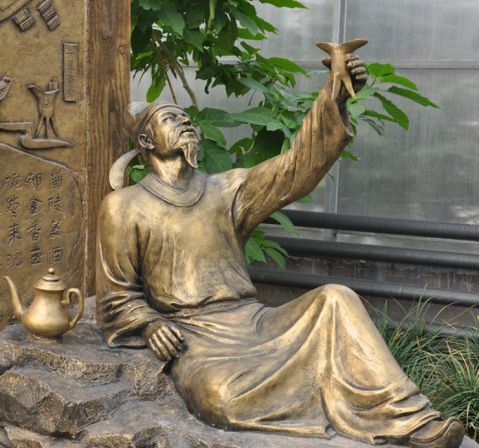 诗仙李白铜雕像