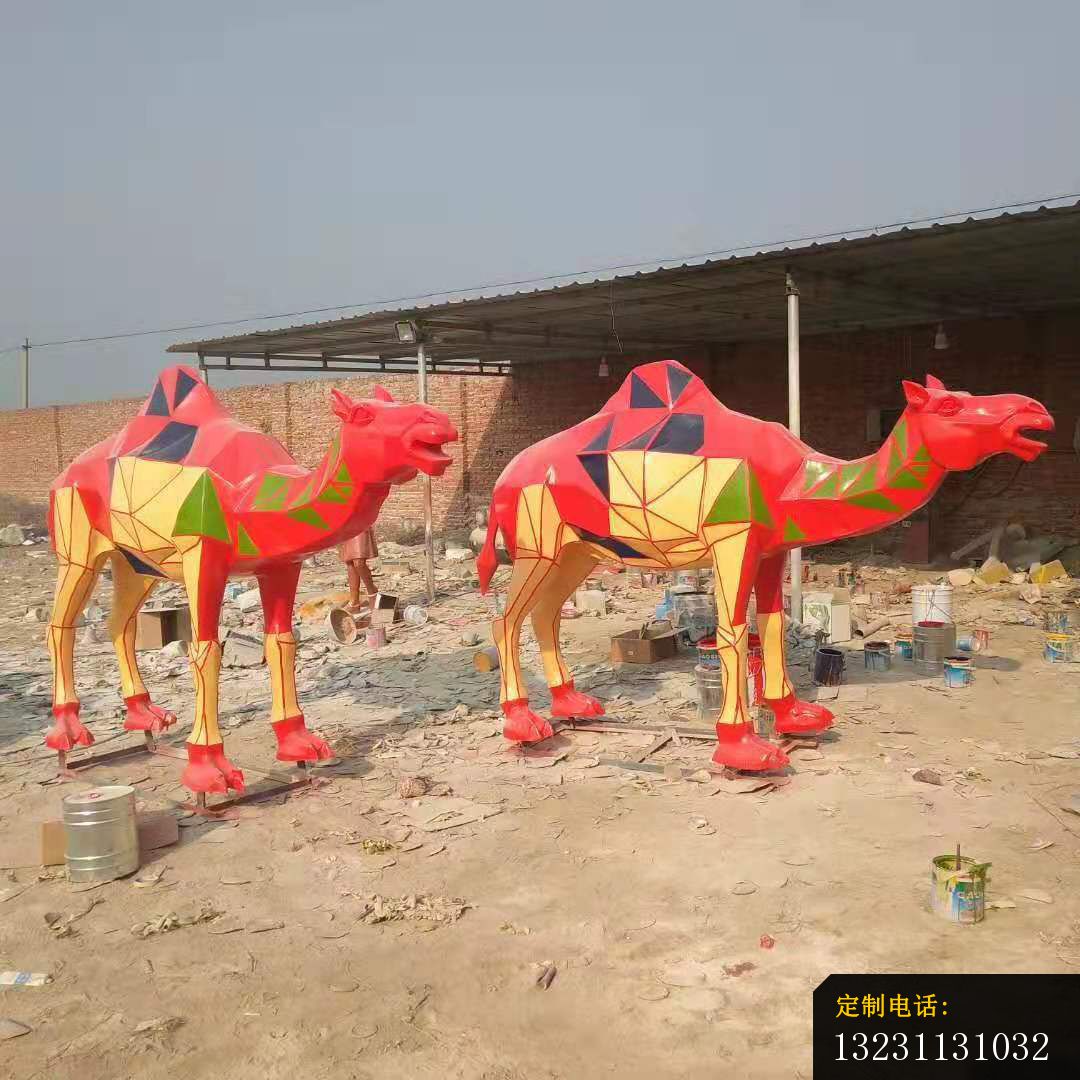 玻璃钢彩绘骆驼雕塑公园户外装饰摆件 (2)_1080*1080