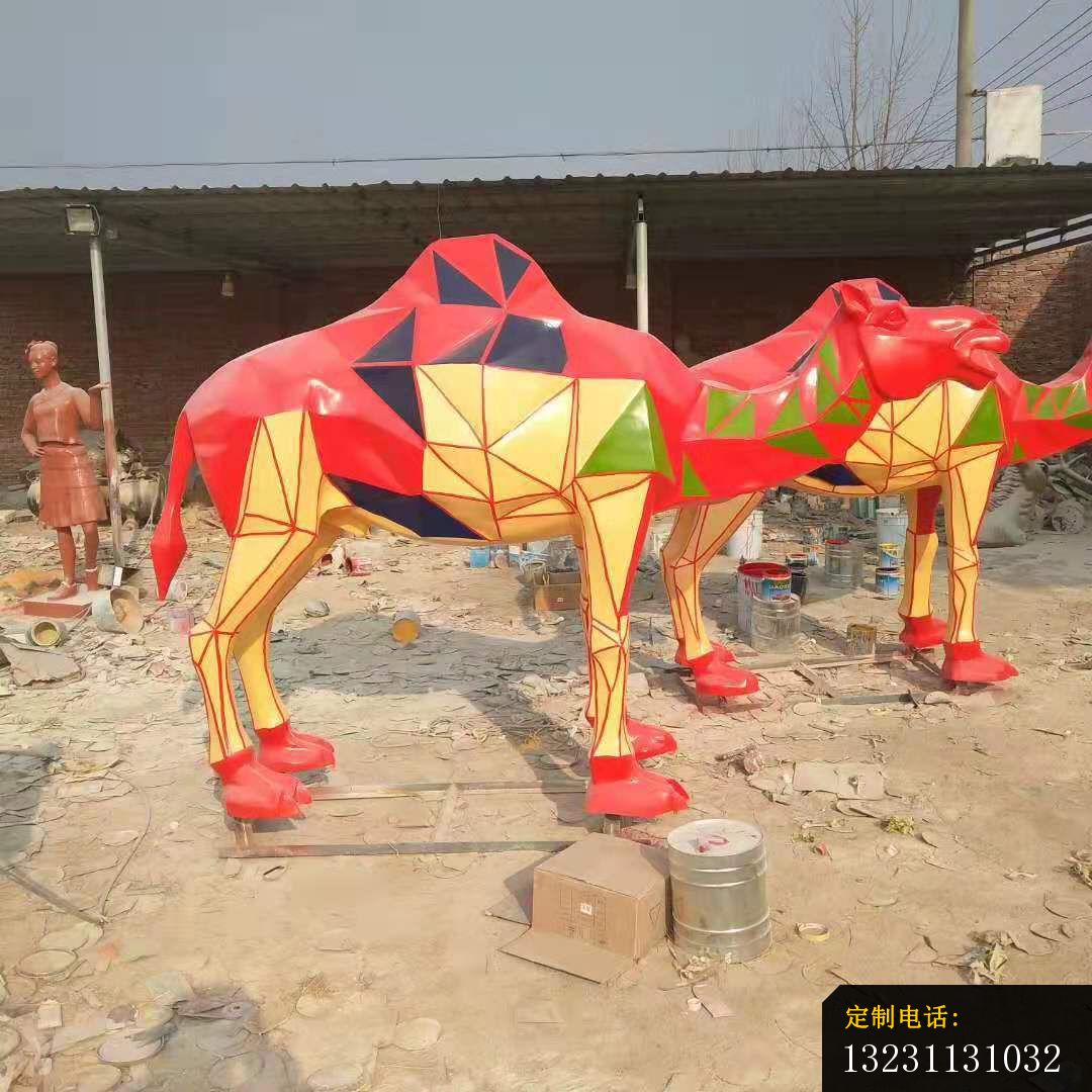 玻璃钢彩绘骆驼雕塑公园户外装饰摆件 (3)_1080*1080