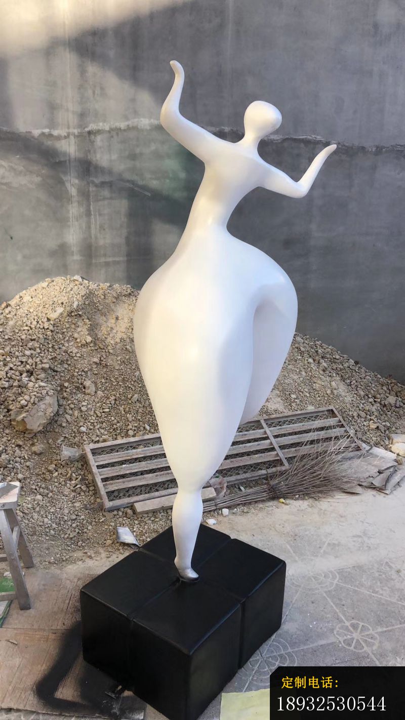 玻璃钢抽象孕妇人物雕塑_800*1422
