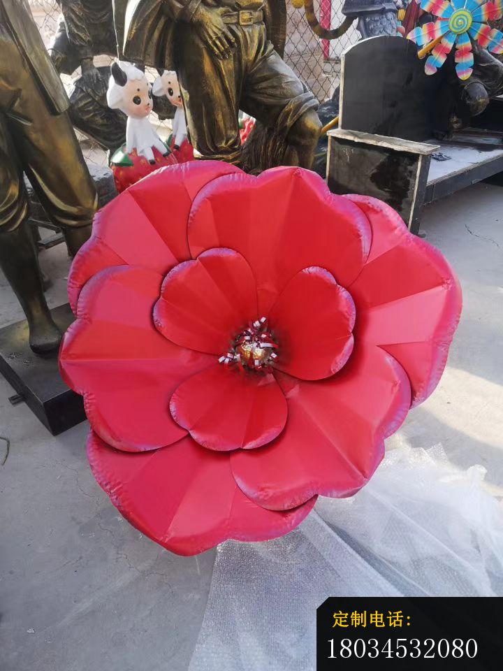 不锈钢锻造花朵雕塑广场景观雕塑 (1)_720*960