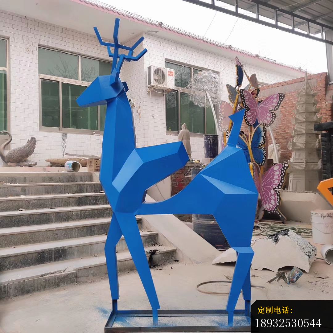 不锈钢彩绘小鹿雕塑2_1080*1080