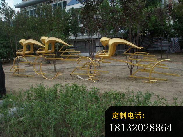 不锈钢抽象赛车雕塑，公园不锈钢运动雕塑_629*472