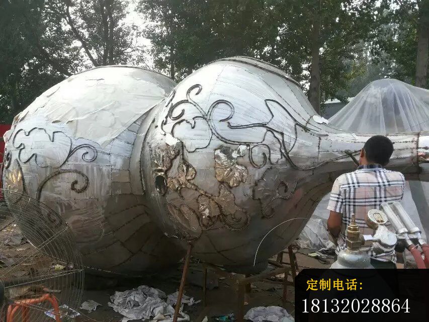 不锈钢葫芦雕塑，广场不锈钢雕塑_853*640