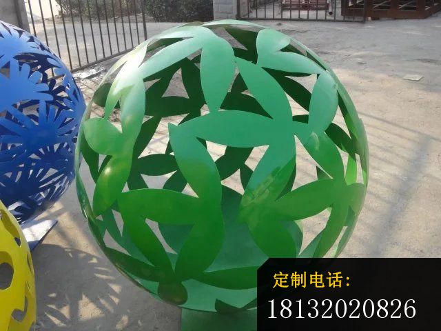 不锈钢花球，不锈钢球雕塑，不锈钢镂空球 (1)_640*480