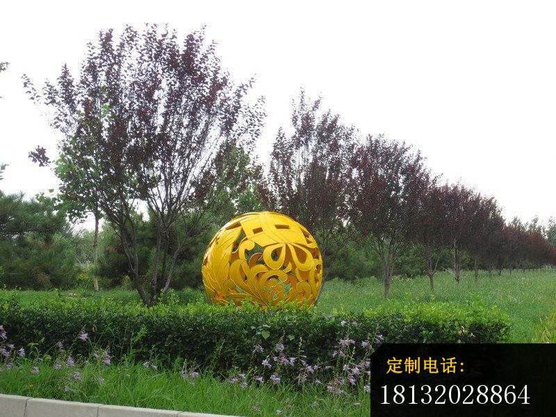 不锈钢镂空球雕塑，学校不锈钢景观球 (5)_800*600