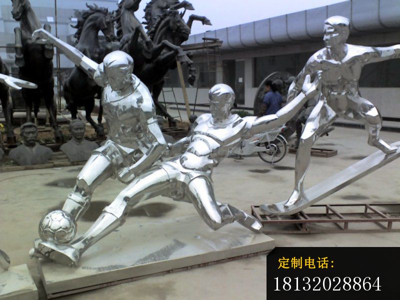 不锈钢运动广场雕塑，足球场雕塑_800*600