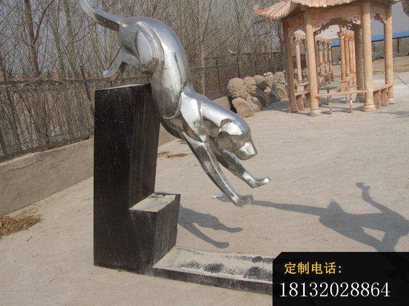不锈钢豹雕塑，抽象豹雕塑_800*600