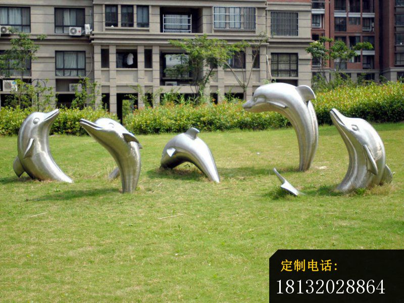 不锈钢草地海豚雕塑_800*600