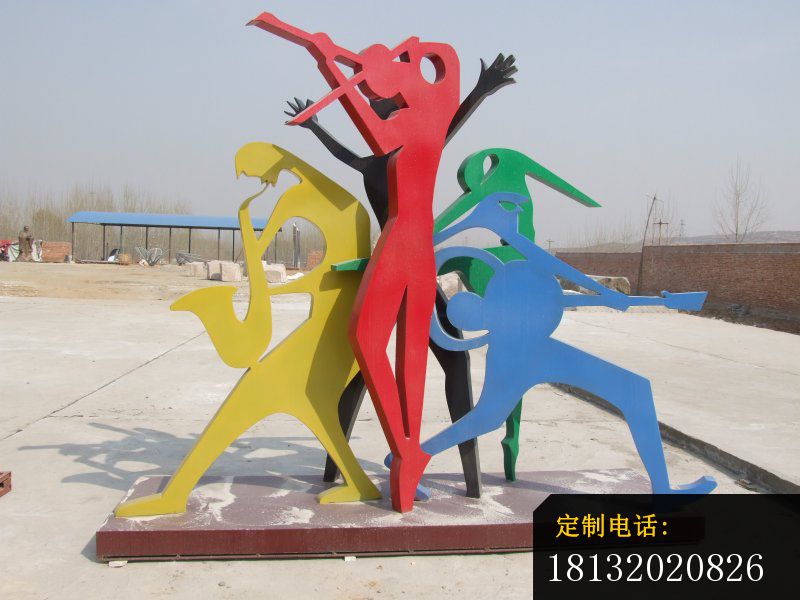不锈钢乐队雕塑抽象人物雕塑_800*600