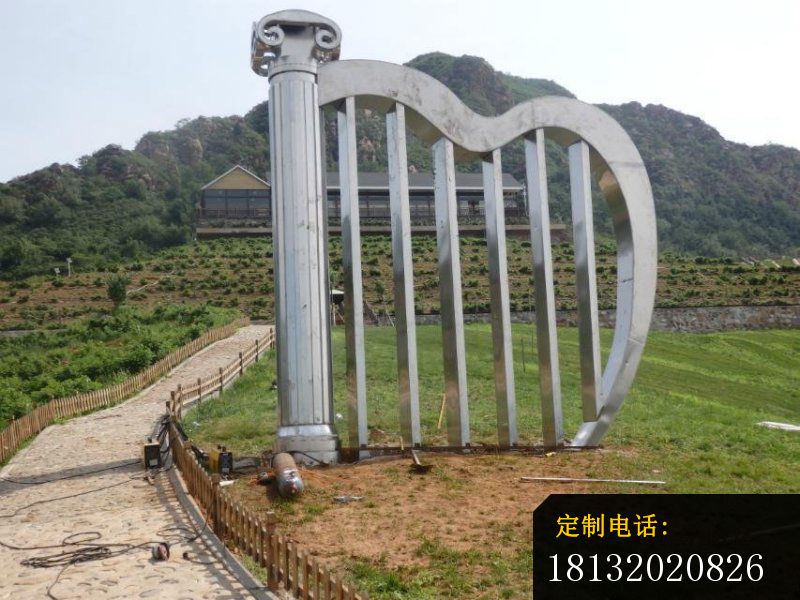 不锈钢竖琴雕塑大型公园景观雕塑 (4)_800*600