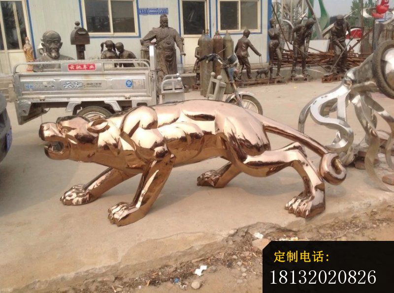 金钱豹雕塑不锈钢动物雕塑_800*596