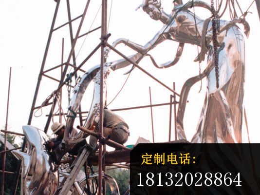 不锈钢美女雕塑，不锈钢广场雕塑_534*400