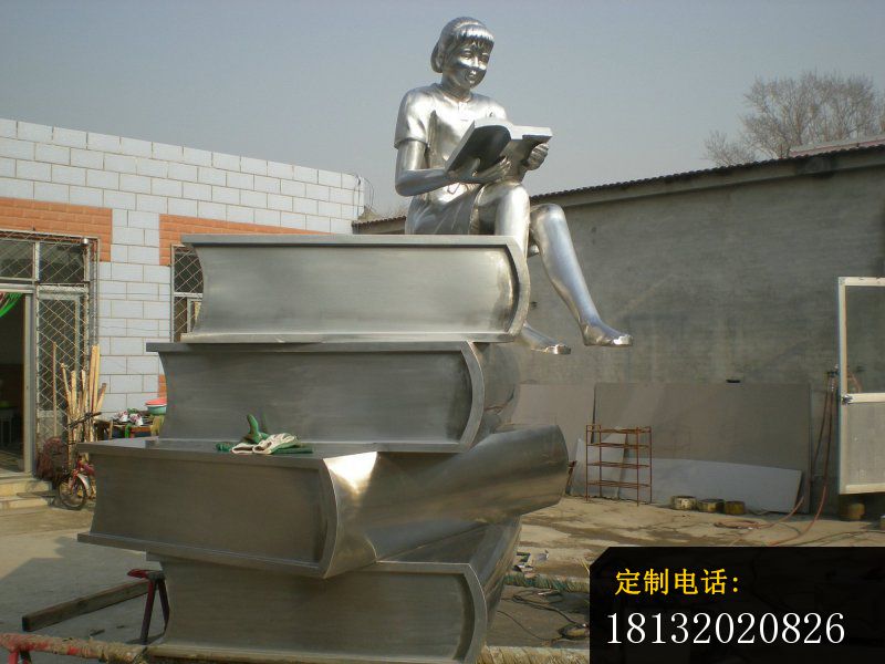 女孩读书雕塑校园不锈钢雕塑_800*600