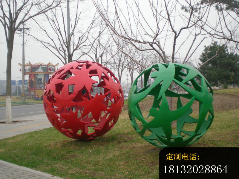 不锈钢拼接，不锈钢镂空球雕塑，不锈钢景观球_800*600