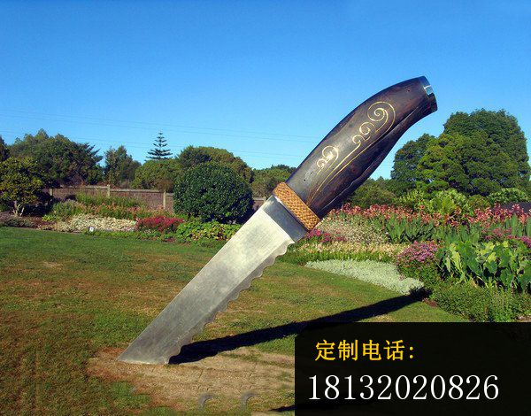 不锈钢匕首雕塑  公园不锈钢_600*470