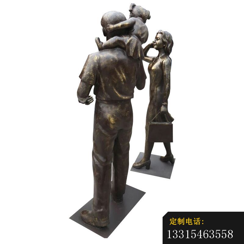 出行游玩的一家三口铜雕，步行街人物铜雕_800*800