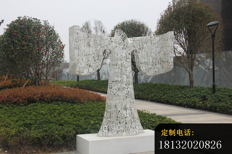 不锈钢抽象古代服装雕塑  公园景观雕塑_800*533