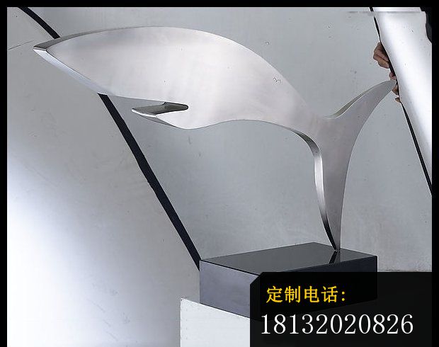 不锈钢抽象鲸鱼雕塑  不锈钢抽象景观雕塑_620*490