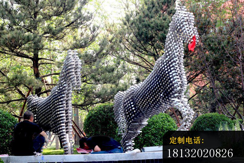 不锈钢抽象马公园动物雕塑 (5)_800*533