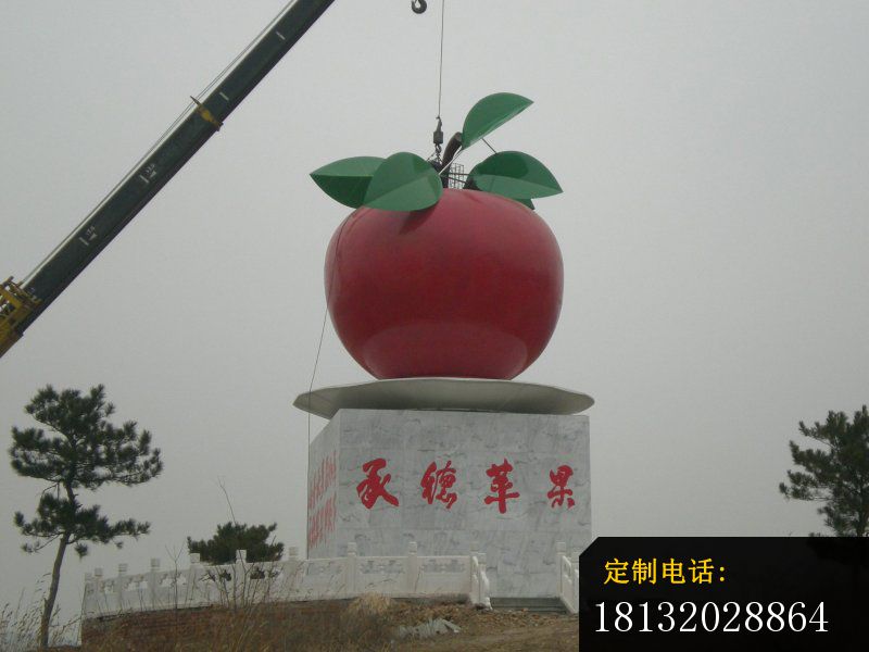 苹果雕塑，不锈钢苹果雕塑_800*600