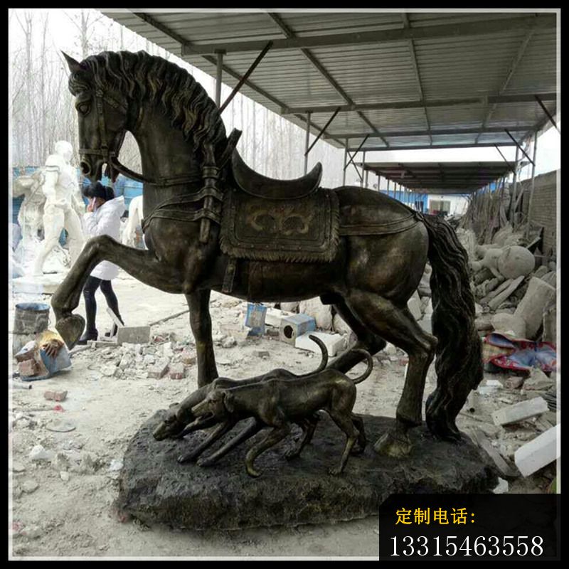戴马鞍的马和狗铜雕，公园动物铜雕 (2)_800*800