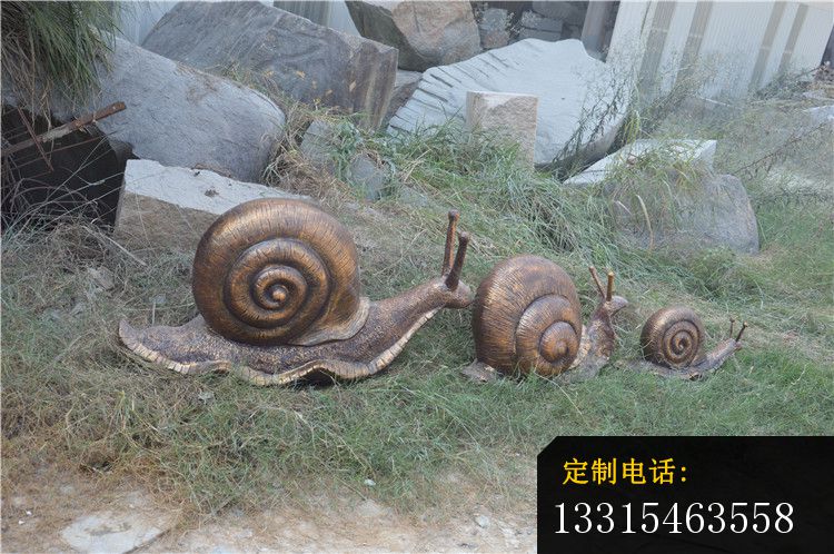 公园景观雕塑，玻璃钢仿铜蜗牛雕塑_750*498