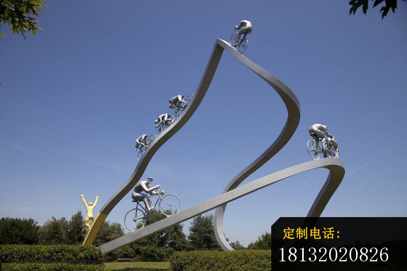 不锈钢极限自行车人物雕塑 广场景观雕塑_800*533