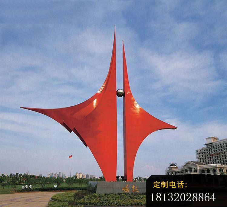 创意抽象红色三角广场景观雕塑，不锈钢雕塑_750*683