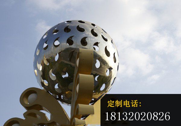 不锈钢镂空球雕塑  不锈钢抽象雕塑  公园景观雕塑_600*417