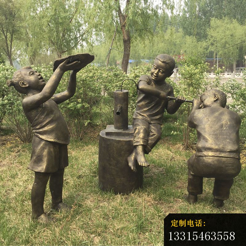 接水玩耍的儿童铜雕，公园人物铜雕_800*800