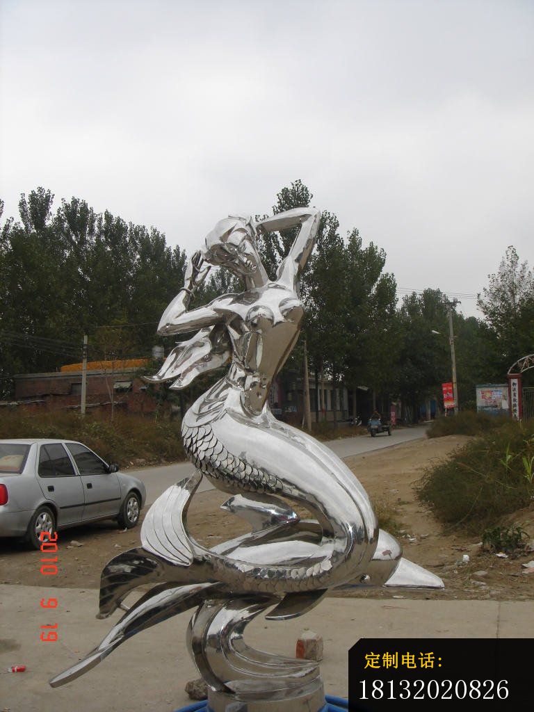 不锈钢美人鱼雕塑 公园景观雕塑_768*1024