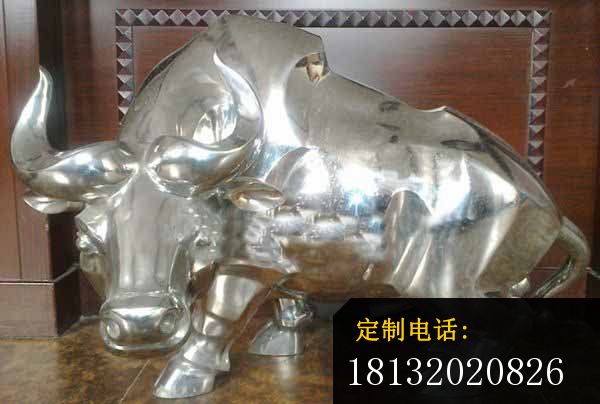 不锈钢牛雕塑,公园不锈钢动物雕塑_600*404