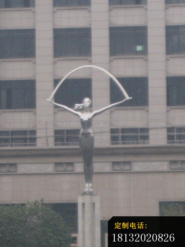 不锈钢女孩雕塑，校园不锈钢雕塑_640*853