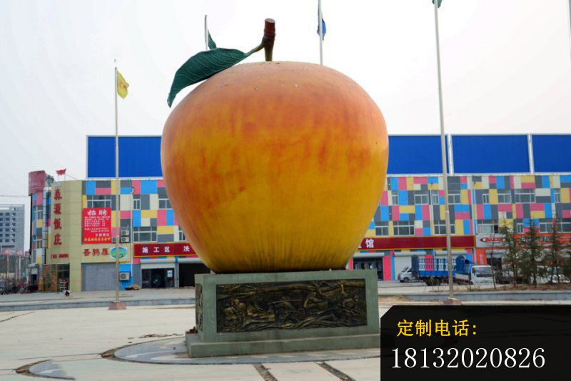 不锈钢苹果雕塑  不锈钢仿真苹果雕塑  不锈钢广场景观雕塑 (2)_800*534