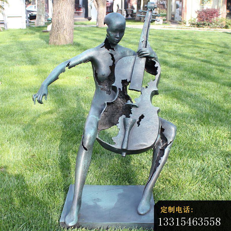 拉大提琴的抽象人物，公园人物铜雕_800*800