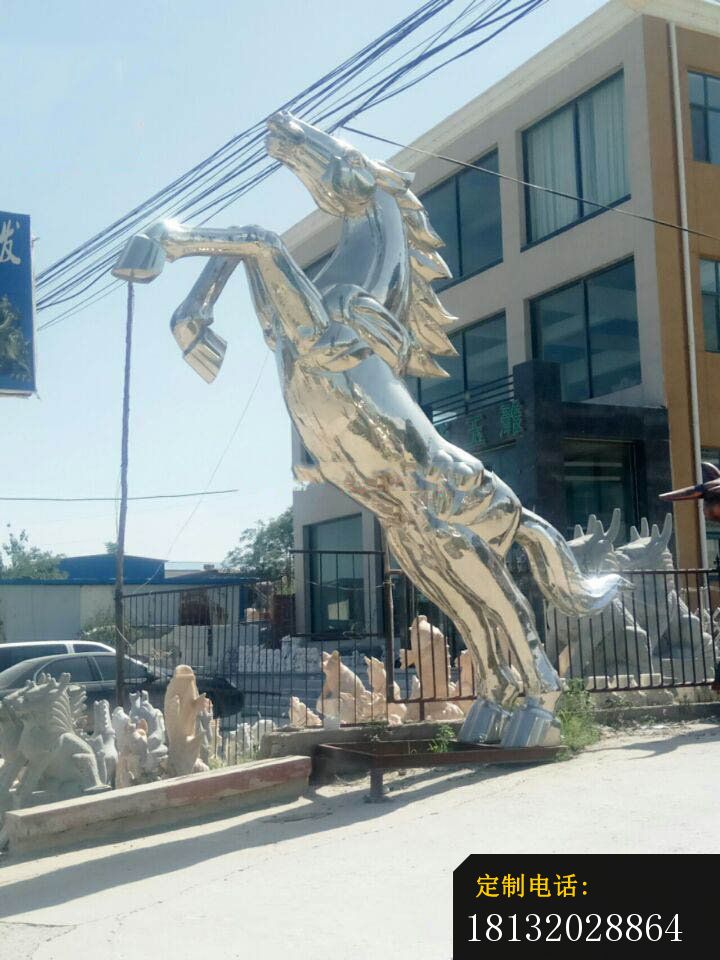 不锈钢大型立马，广场动物雕塑 (2)_720*960