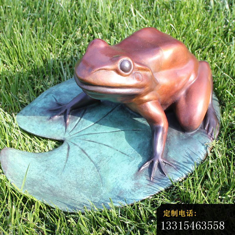 趴在荷叶上的青蛙铜雕，公园动物铜雕_800*800