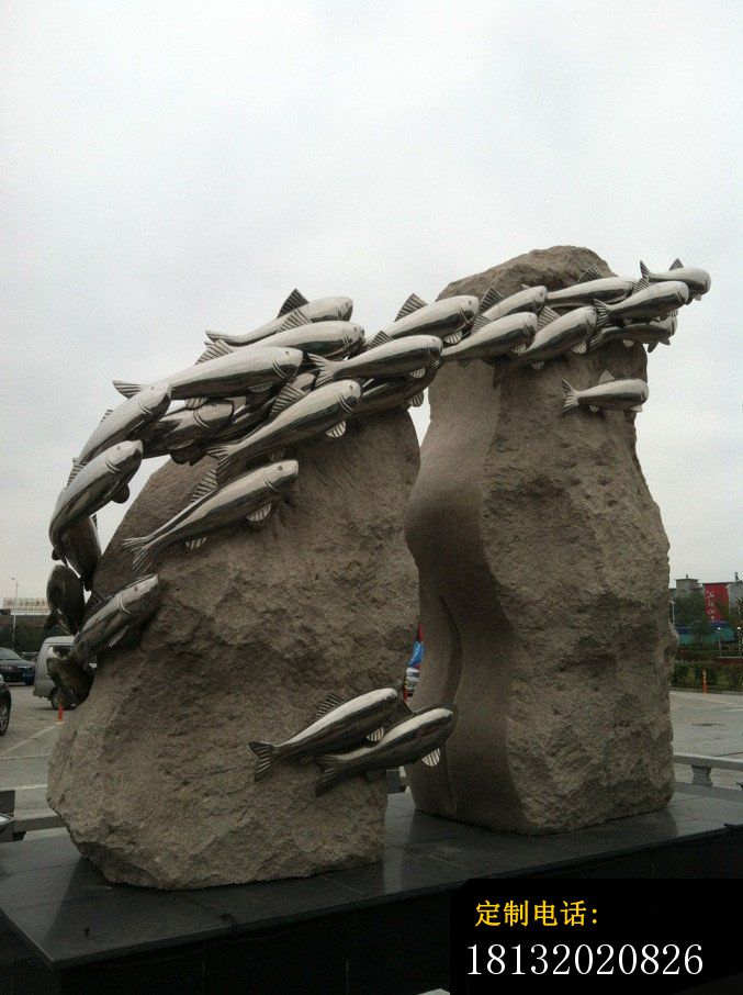 不锈钢鱼群雕塑  公园景观雕塑_677*906