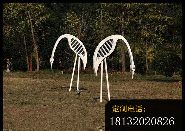 抽象仙鹤雕塑  不锈钢抽象动物雕塑  公园不锈钢雕塑_620*440