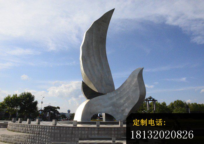 大型抽象和平鸽雕塑 广场不锈钢雕塑_700*494