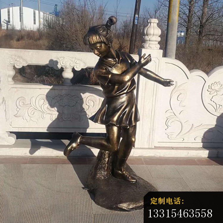 踢毽子的儿童铜雕，公园小品铜雕 (2)_750*750