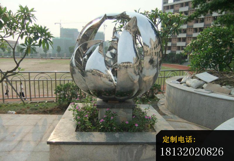 含苞待放的花朵雕塑，公园不锈钢雕塑_800*552