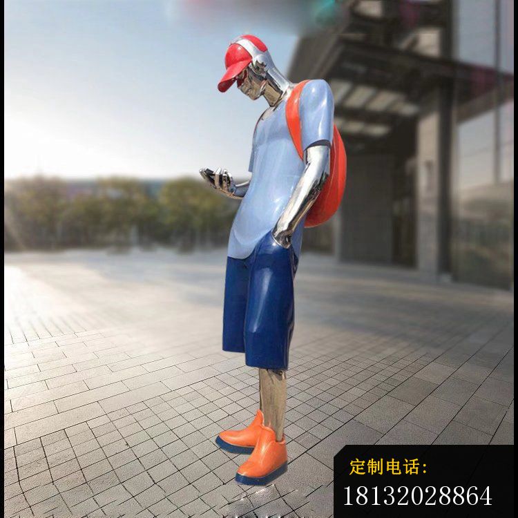 不锈钢看手机的男孩步行街景观雕塑_750*750