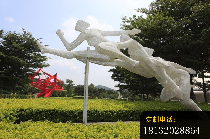 不锈钢跨栏人物雕塑，公园不锈钢雕塑_800*530