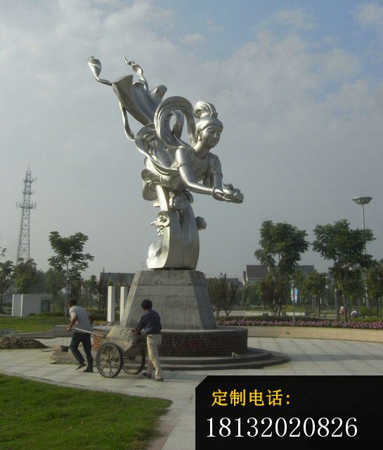 那仙桃的仙女雕塑 不锈钢公园景观雕塑_545*640