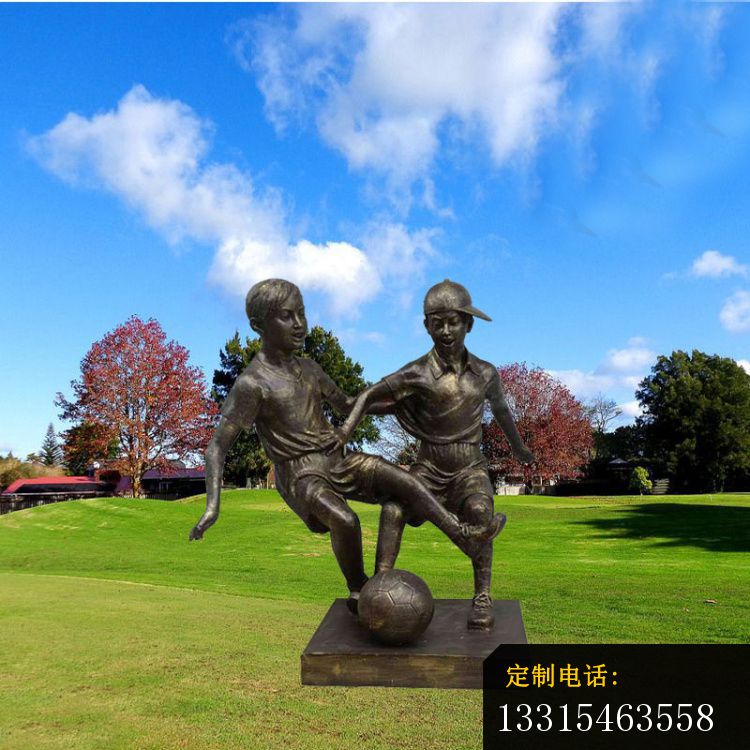 铜雕踢足球小孩   广场人物雕塑_750*750
