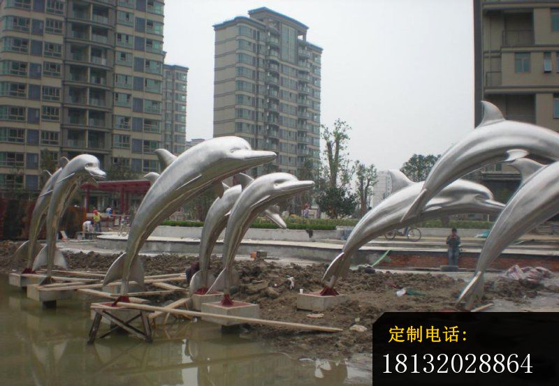 不锈钢跳跃的海豚，小区不锈钢动物雕塑_800*553