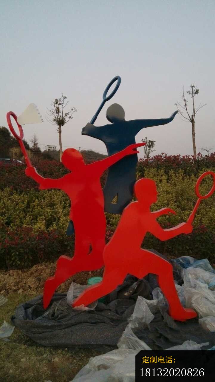 不锈钢抽象打羽毛球的人物，公园景观雕塑_721*1280
