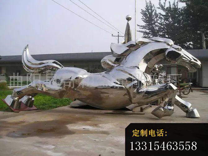 不锈钢奔马雕塑，不锈钢动物雕塑_670*502
